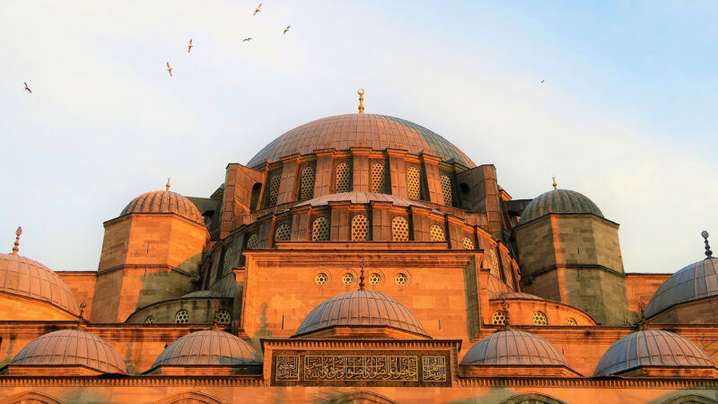 Domes of Istanbul at Golden Hour wallpaper 4K