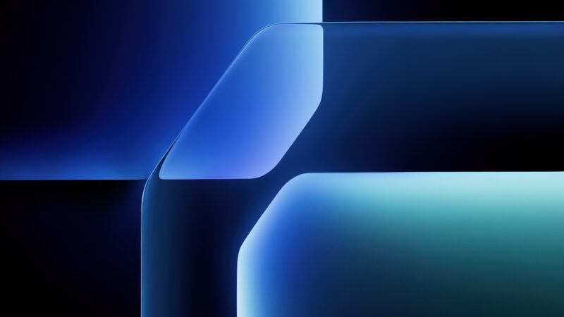 Sleek Blue Geometry Meets Gradient wallpaper 4K