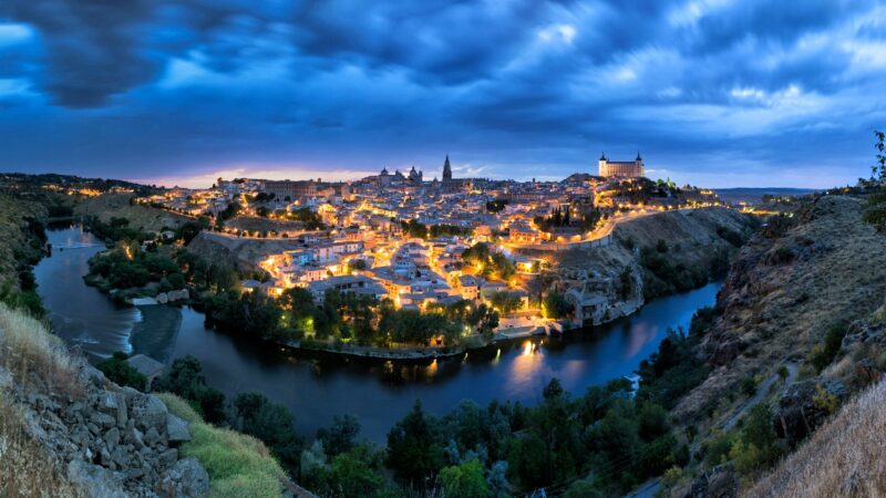 Toledo After Dark Panoramic Glow wallpaper 4K