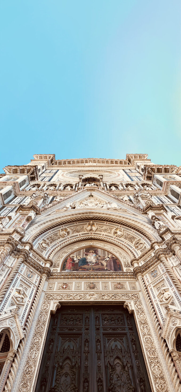 Cathedral Facade iPhone | Ornate Stone Details wallpaper 4K