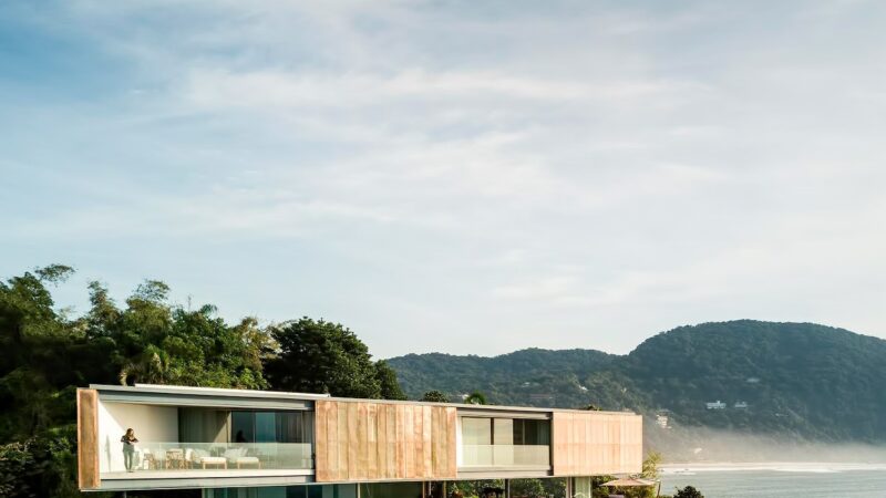 Coastal Cliff House | Modern Architecture iPhone wallpaper 4K