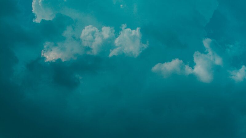 Cumulus Clouds | Blue Sky iPhone View wallpaper 4K