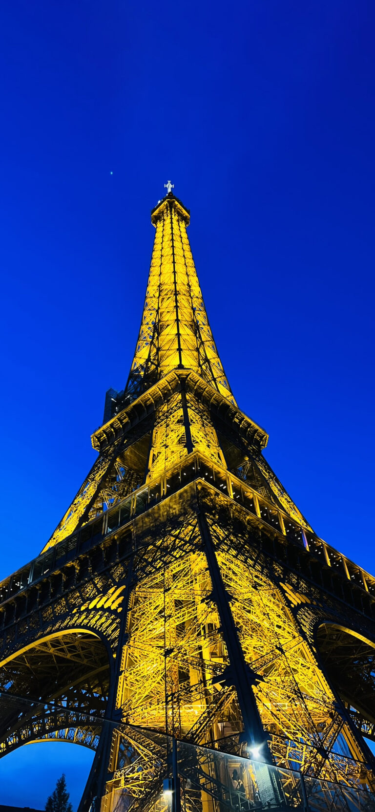 Eiffel Tower Night iPhone | Paris City Lights wallpaper 4K