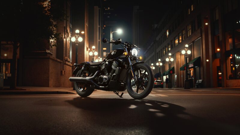 Harley Nightster City | Urban Motorcycle Scene Desktop wallpaper 4K