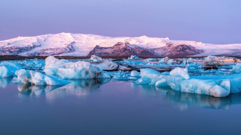 Jokulsarlon Glacier Lagoon Ultrawide Panoramic View wallpaper 4K
