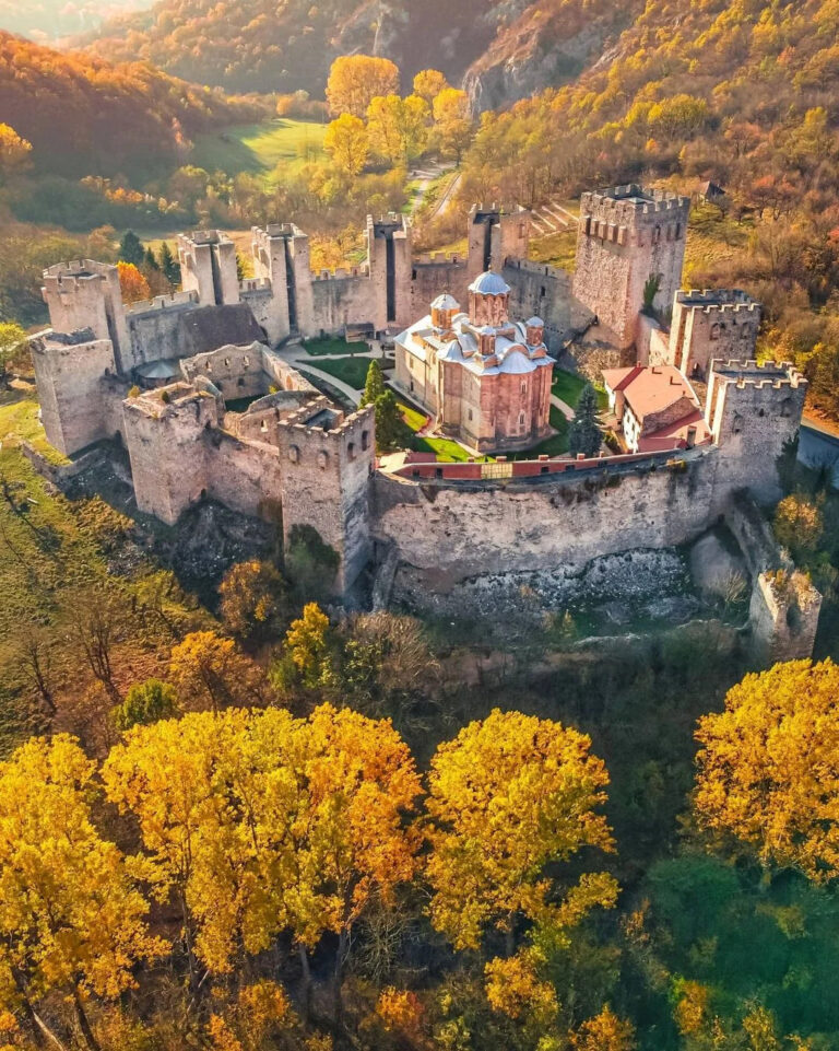 Medieval Hilltop Fortress Autumn Aerial iPhone Wallpaper 4K wallpaper 4K