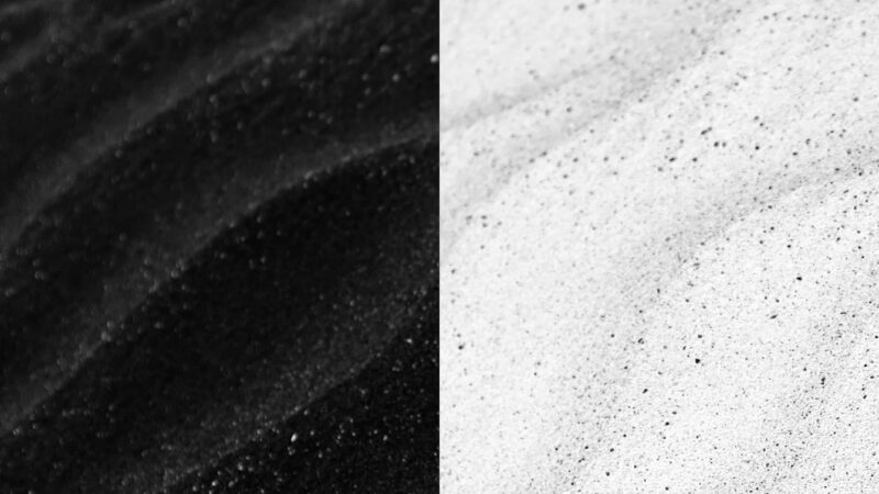Monochrome Sand Dunes iPhone | Wavy Desert Texture wallpaper 4K