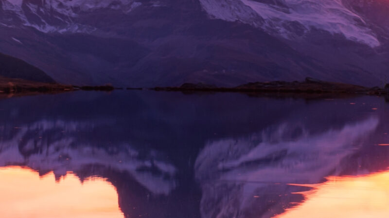Pink Sky Mountain Reflection | iPhone Scenic Vista wallpaper 4K