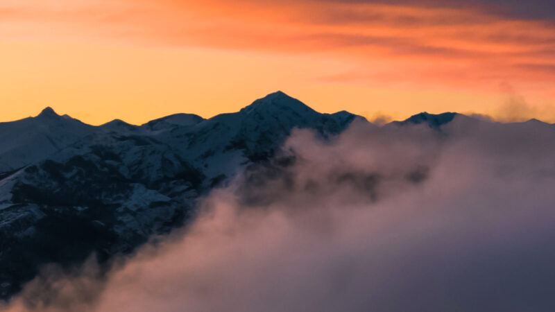 Mountain Sunset Clouds | iPhone Scenic Vista wallpaper 4K
