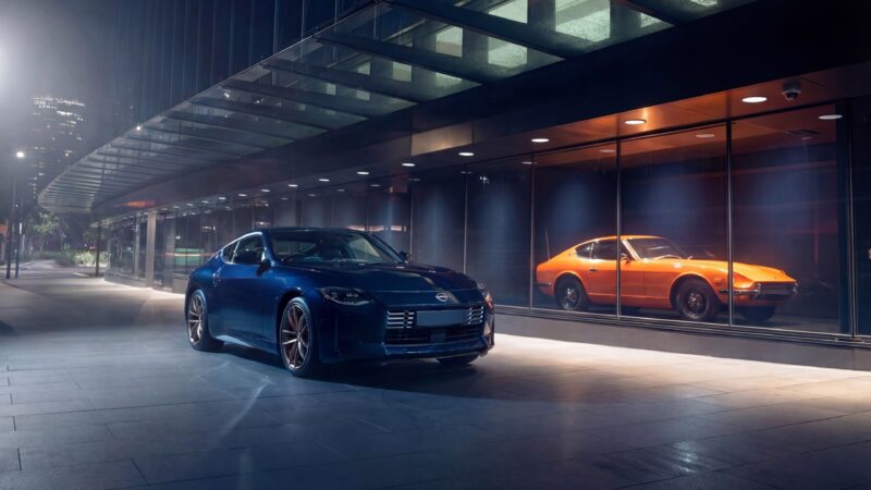 Nissan Z Modern & Classic | Sport Car Desktop wallpaper 4K