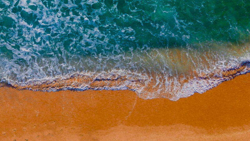 Sandy Beach Ocean Waves | iPhone Coastal View wallpaper 4K