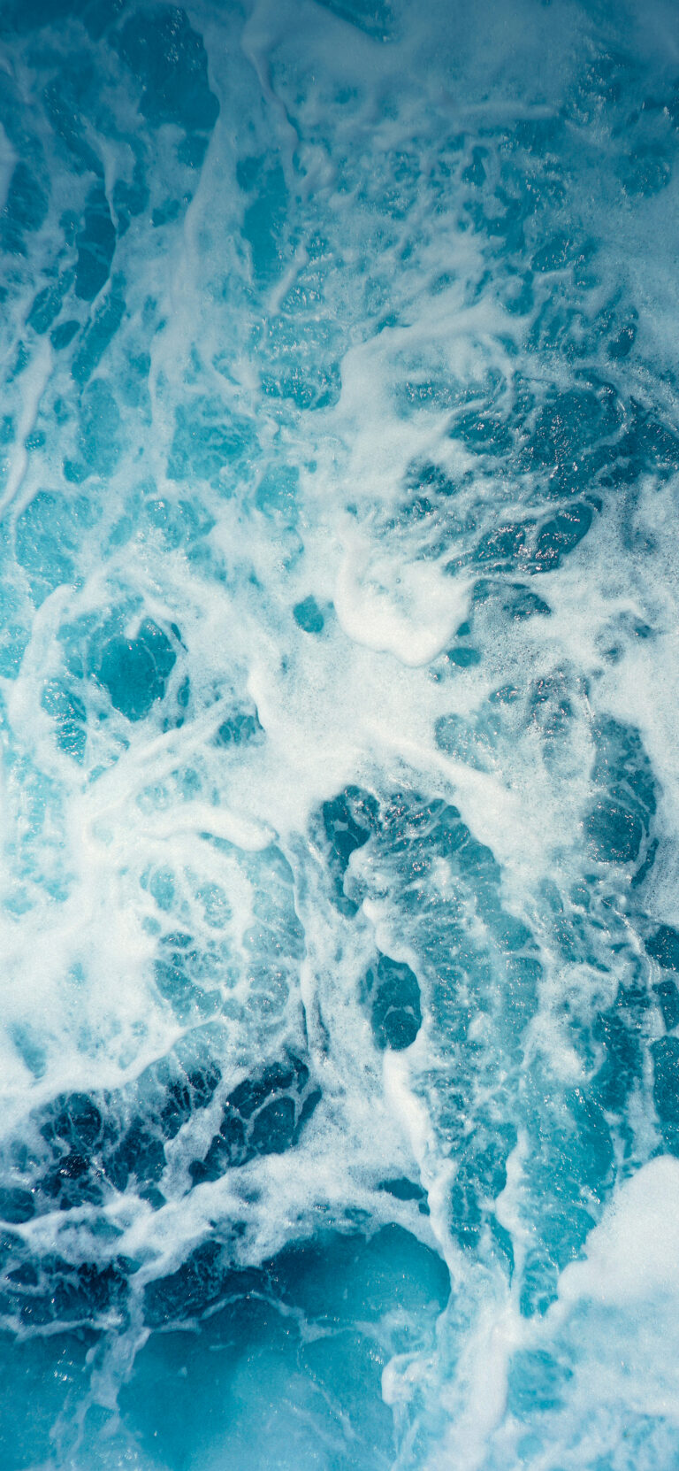 Ocean Waves White Foam iPhone | Turbulent Blue Water wallpaper 4K