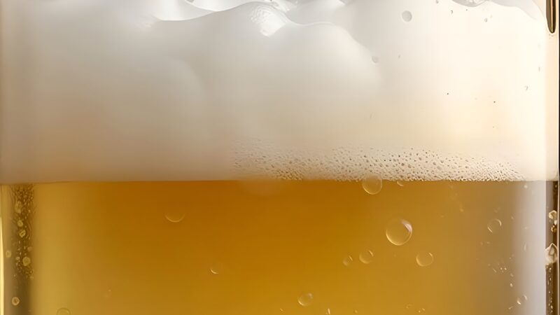Pilsner Glass iPhone | Golden Beer Foam Detail wallpaper 4K