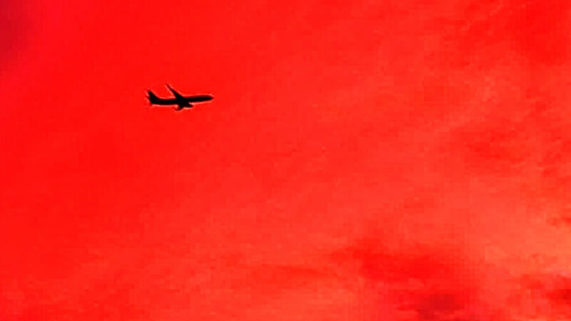 Red Sky Airplane iPhone | Silhouette Jet Flight wallpaper 4K