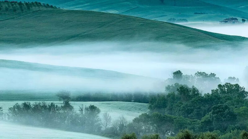 Sunset Rolling Hills | iPhone Mist Landscape wallpaper 4K