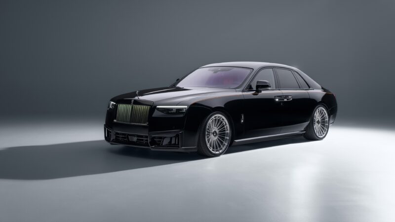 Rolls-Royce Phantom | Luxury Black Finish Desktop wallpaper 4K
