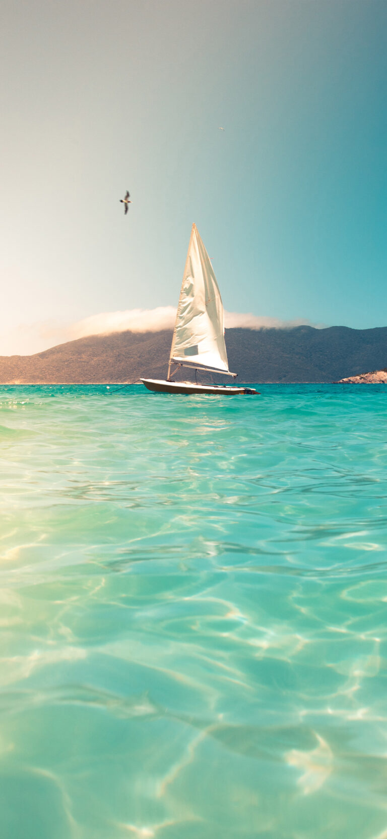 Turquoise Sailboat iPhone | Clear Ocean Breeze wallpaper 4K