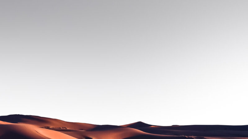 Sand Dunes Footprints iPhone | Desert Scenic Vista wallpaper 4K