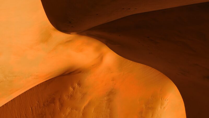 Sandstone Canyon Curves | Warm Desert Landscape Desktop wallpaper 4K