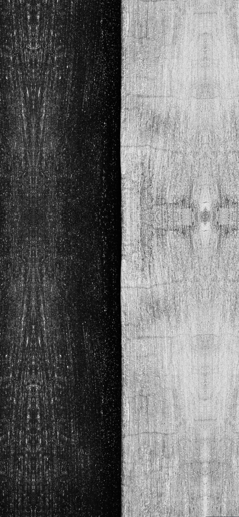 Split Tone Wood iPhone | Dark & Light Grain wallpaper 4K