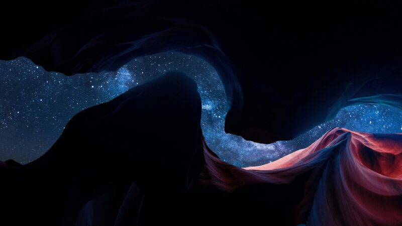 Starry Sky Through Antelope Canyon Walls wallpaper 4K