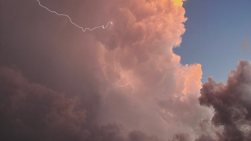 Lightning Storm iPhone | Dramatic Cloudscape wallpaper 4K