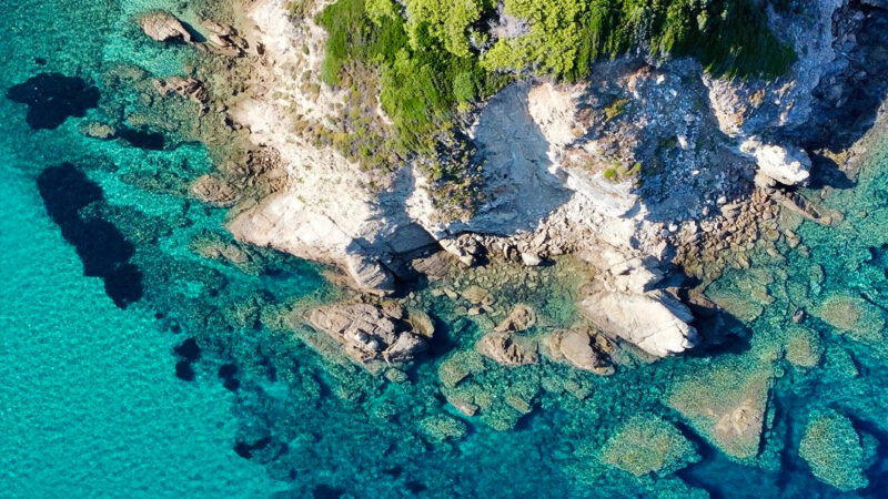 Turquoise Cove iPhone | Coastal Beach View wallpaper 4K