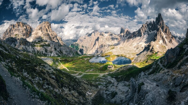 Vast Dolomite Panorama Over Italian Valleys wallpaper 4K