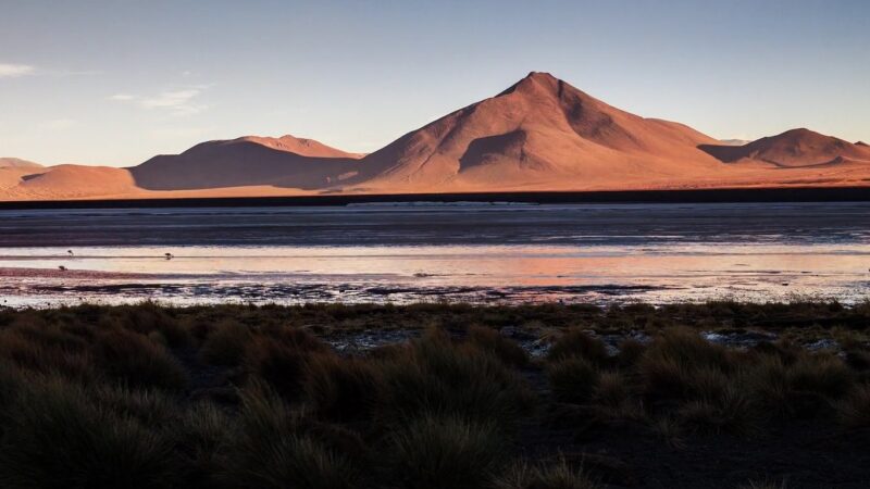 Volcanic Peaks Salt Flat Reflection Sunrise Desert Desktop Wal… wallpaper 4K