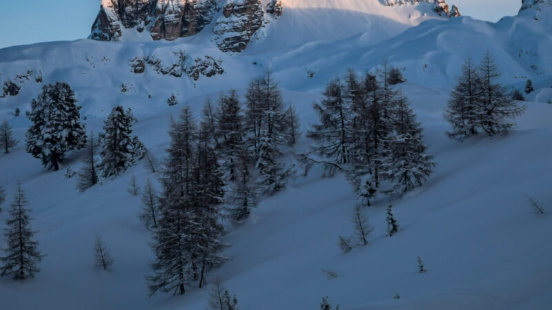 Winter Mountain Peak iPhone | Golden Snow Landscape wallpaper 4K