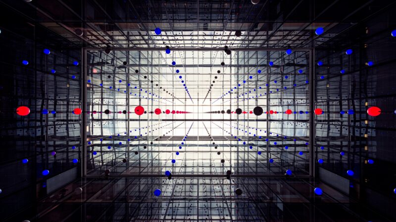 Geometric Cube Lights | Red & Blue Desktop wallpaper 4K