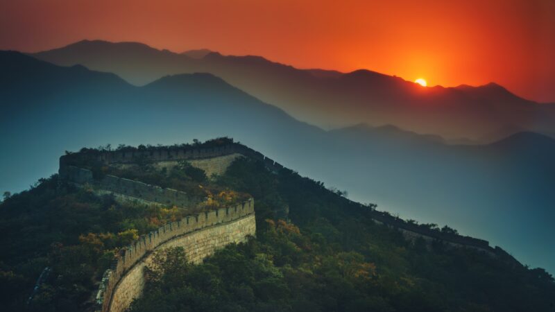 Great Wall Sunset | Golden Mountain Horizon Desktop wallpaper 4K